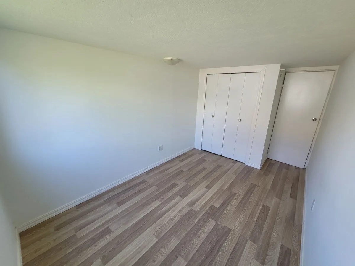 Metro Vancouver Interior: Flooring, Kitchen & Bath, Metro Vancouver