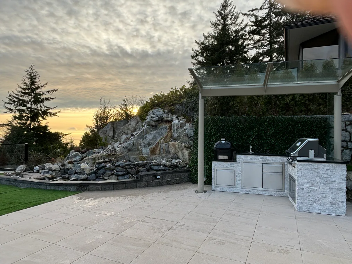 West Vancouver Outdoor Kitchen & Glass Canopy, West Vancouver